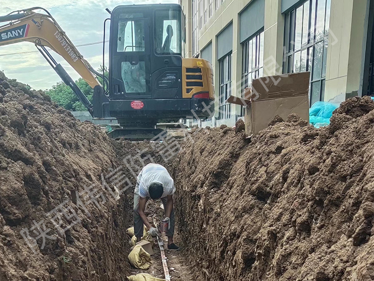 長(cháng)安區(qū)國(guó)智電(diàn)子机房1欧姆防雷接地施工二